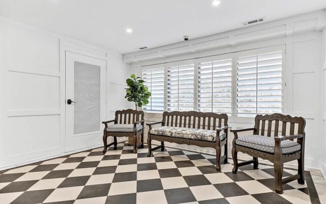 Village House 101 - Two Bedroom Condo