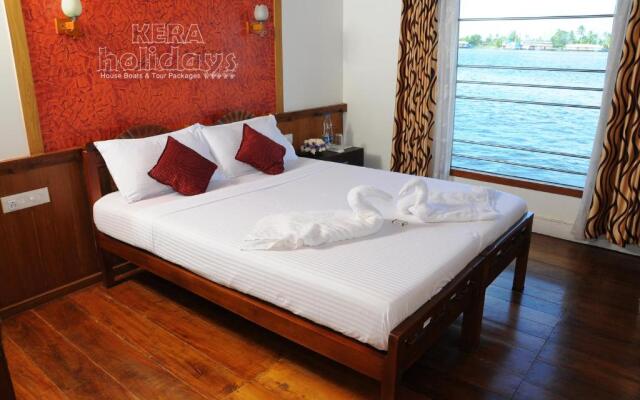 Kera Houseboats Alleppey