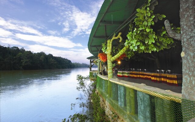 Emarald Ayurvedic Resort