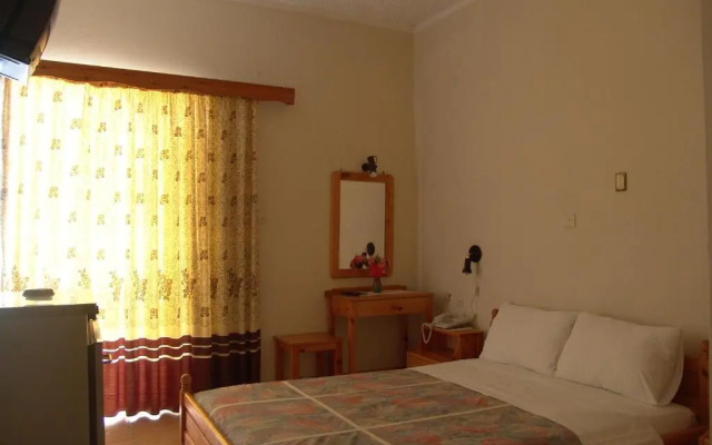 Hotel Galaxias