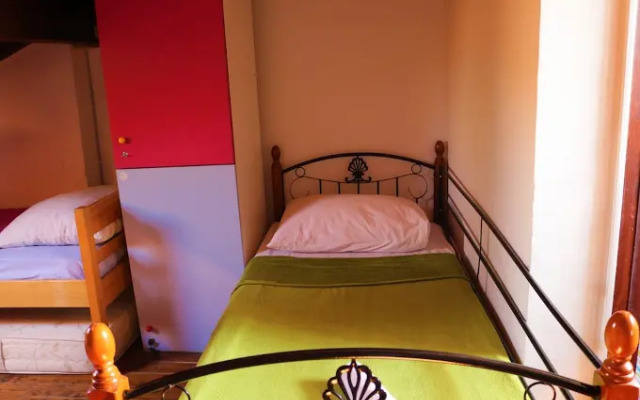 Alma Hostel 2