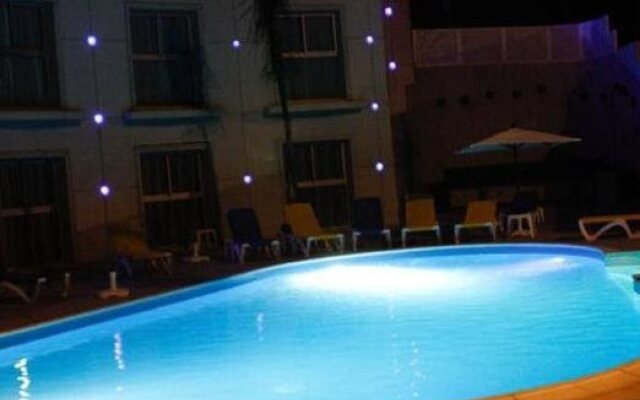 DWO Mira Palace