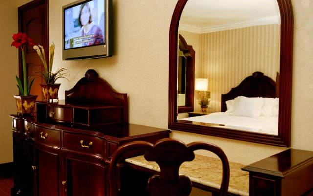 The Green Park Hotel