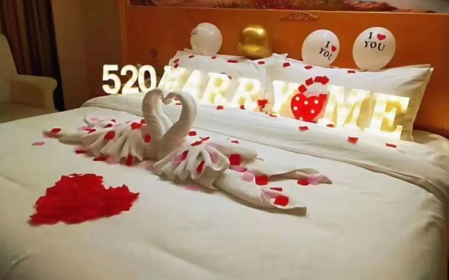 Vienna Hotel (Yizhou Sankeshu)