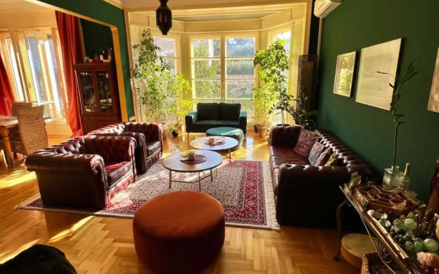 Diana's Temple Suite