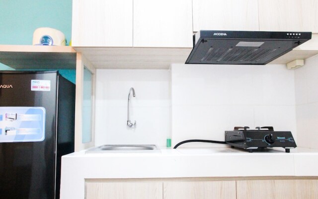 Elegant Studio Room Akasa Apartment