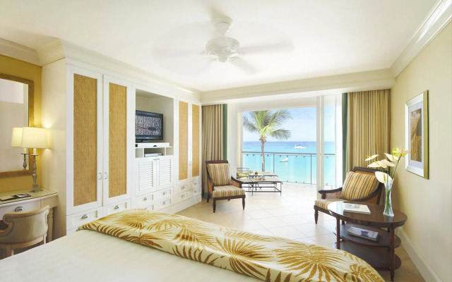 Fairmont Royal Pavilion