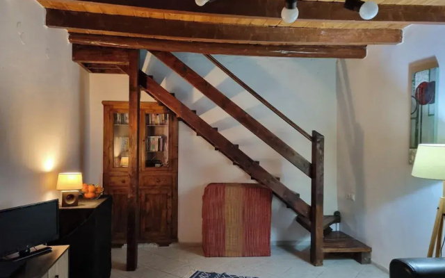 1-bed House Sleeps 4 - Free Parking, Patio, Wifi