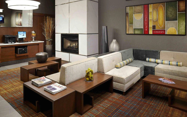 Courtyard by Marriott Montreal Airport
