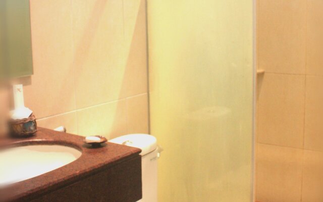 Kertanegara Premium Guest House