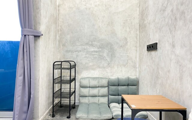 Fully Furnished And Homey Studio Grand Kamala Lagoon Apartment