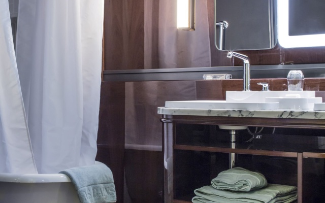 Les Bains Paris