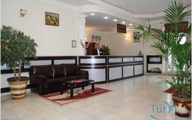 Araz Hotel