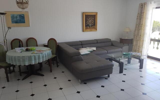 Bellevue Nr 1 Apartment 2