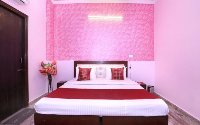 OYO 9599 Vansh Palace