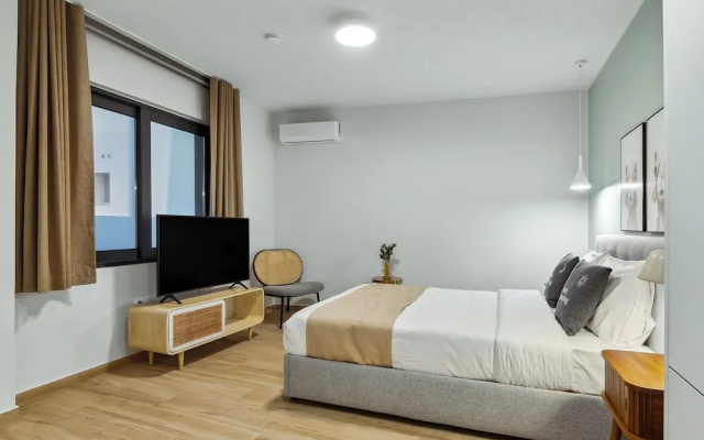 Limehome Athens Solonos City Center