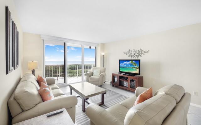 South Seas Tower 3-905