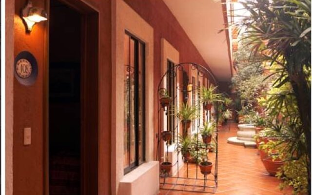 Hotel Suites Del Centro