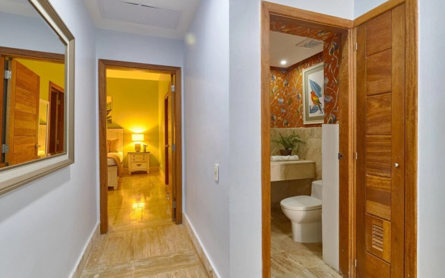 Beach Condo w Amazing View A-103 Costa Atlantica