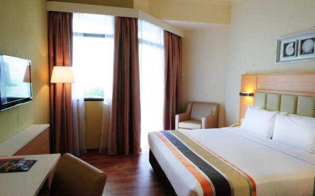 Hotel Sentral Seaview Penang @ Beachfront