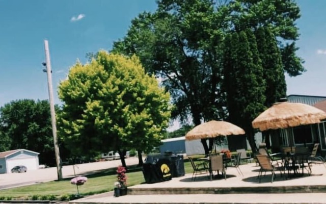 Rumorz Neighborhood Hideaway