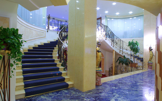 Grand Hotel La Pace