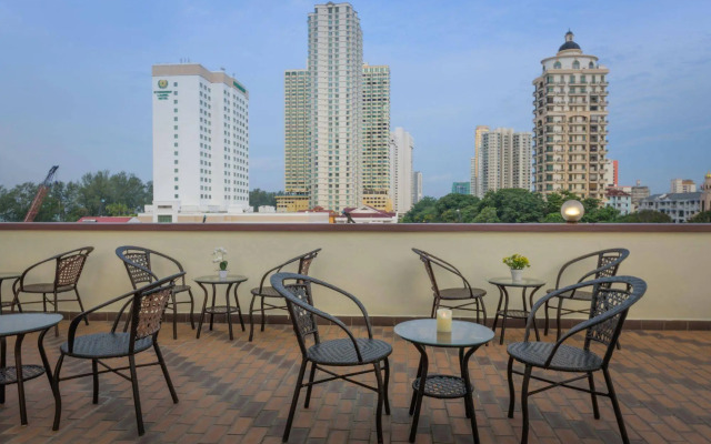 Ong Court