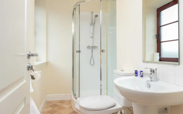 Elliot Suite No15 – Donnini Apartments