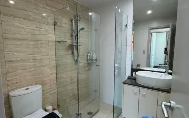 Superb 2BR Apt (Parking)/DarlingHarbour-10min walk