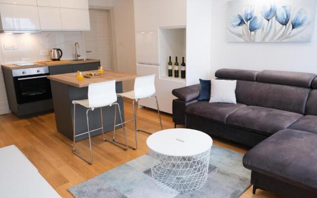 Apartman Leona 4*, Kantrida