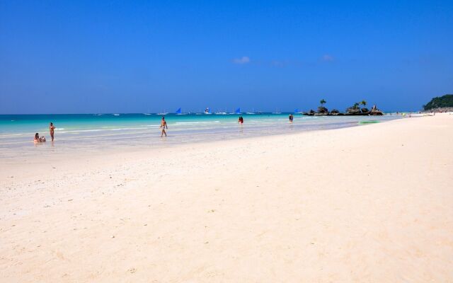 Boracay Beach Club