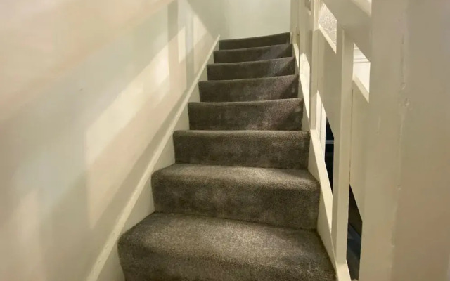 London Charm - 3 Bedroom House Near Canary Wharf