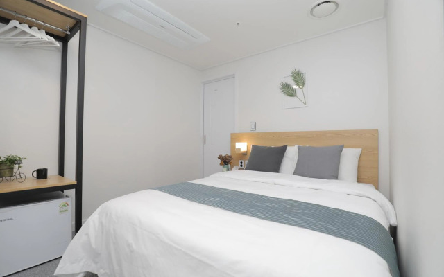 Line Hotel Myeongdong