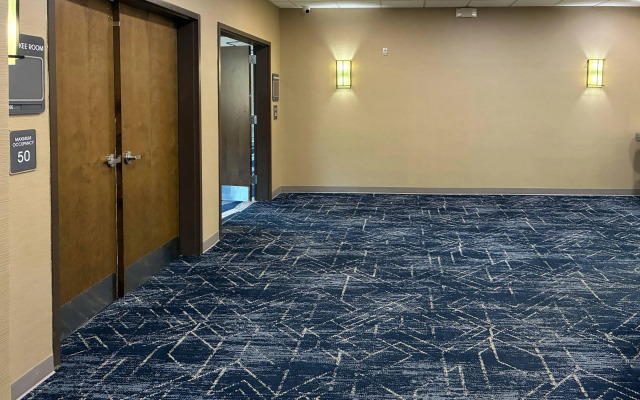 Comfort Inn and Suites Near Lake Guntersville