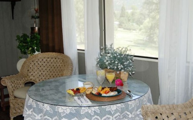 River House Bed and Breakfast