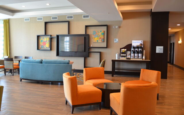 Holiday Inn Express & Suites Austin South by IHG