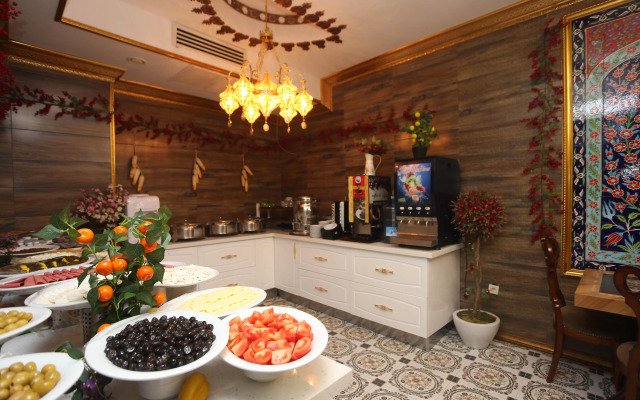 Laleli Blue Marmaray Hotel