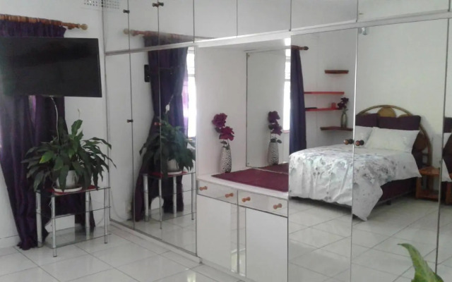 Canberra on Greenwood