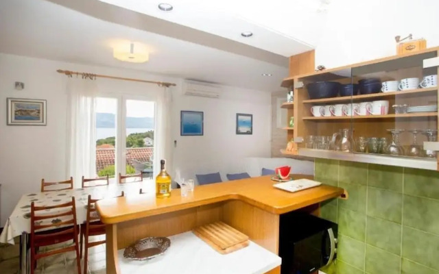 Damir - 80 m From Beach - A1