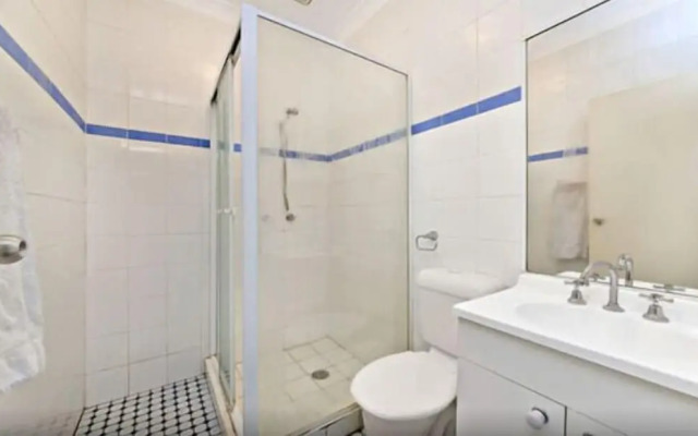 Sinclairs City Hostel