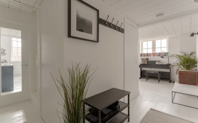 1 Bedroom Retro Apartment