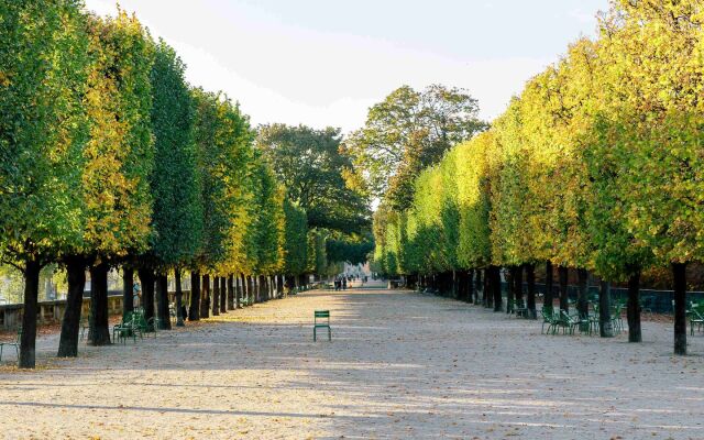 Mercure Paris Montparnasse Raspail