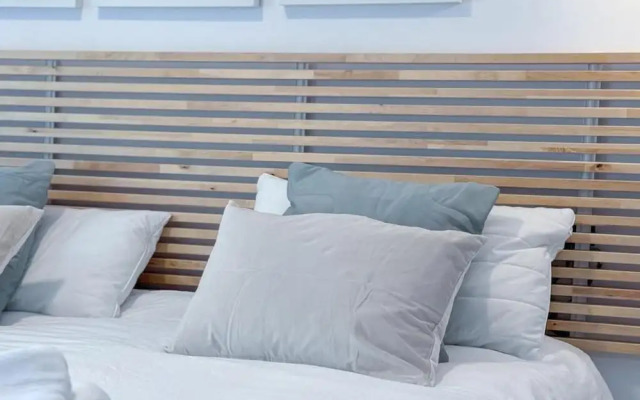 ZUR Boutique Hostel