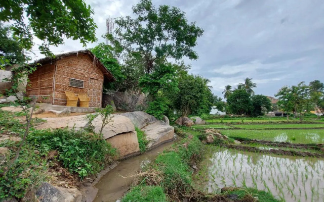 Sunrise Guest House & Restaurant