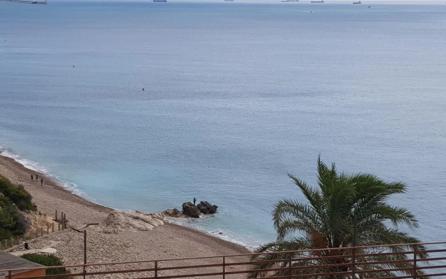 Apartamento con vistas al mar