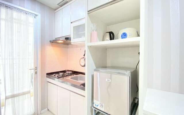 Spacious And Minimalist 2Br Apartment At Parahyangan Residence