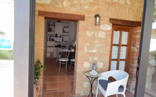 Fullino Nero Apartments