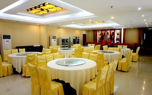 Sanhu Lake Holiday Hotel Xianning