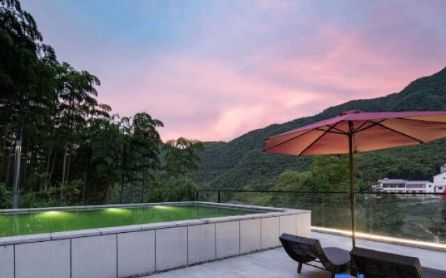 Wuyinzhu·YINZHU Huanshanye Luxury Beauty Su (Anji Yunshang Grassland Store)