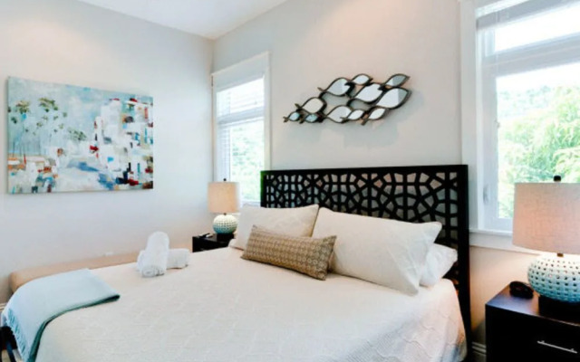 Casa Bonita 230 Oak Avenue